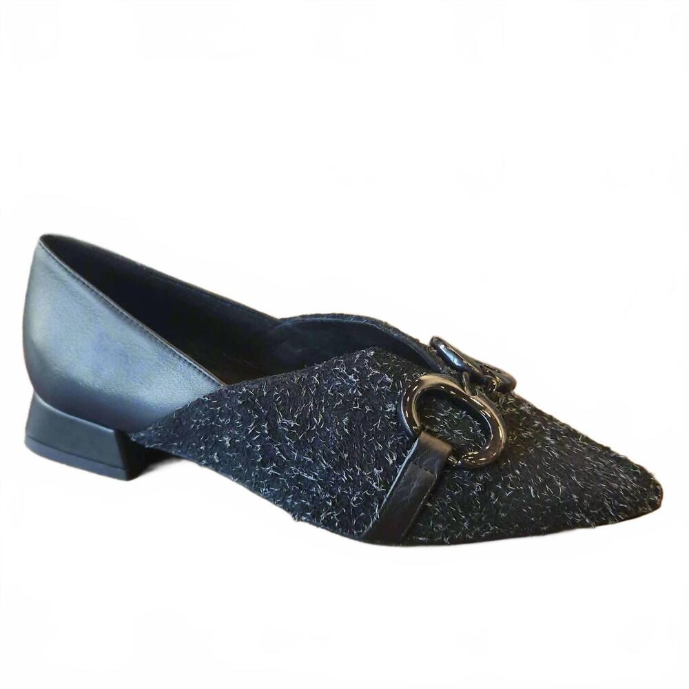 NEW EZZIO women's bear flat in white/black